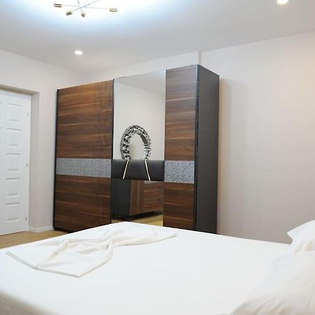 Ferienwohnung Grandpa House App.1 Tirana Exterior foto