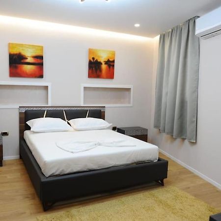 Ferienwohnung Grandpa House App.1 Tirana Exterior foto