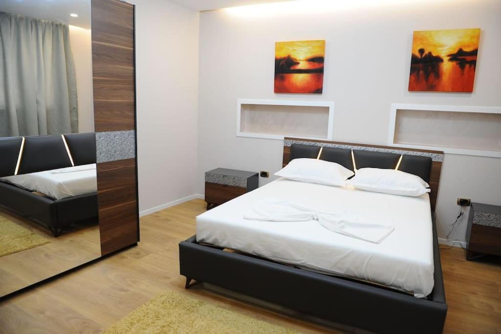 Ferienwohnung Grandpa House App.1 Tirana Exterior foto